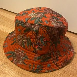 Noah flower print bucket hat size S/M